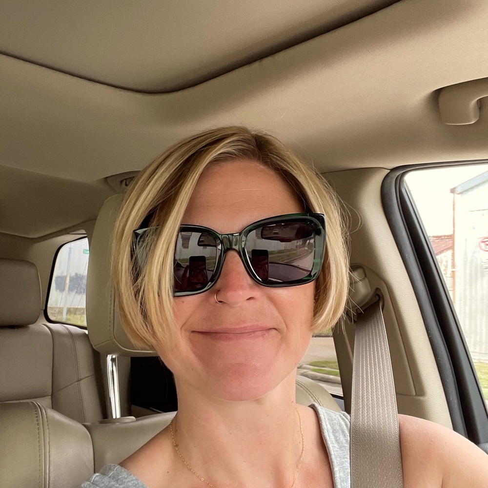 Meet your Posher, Tiffani